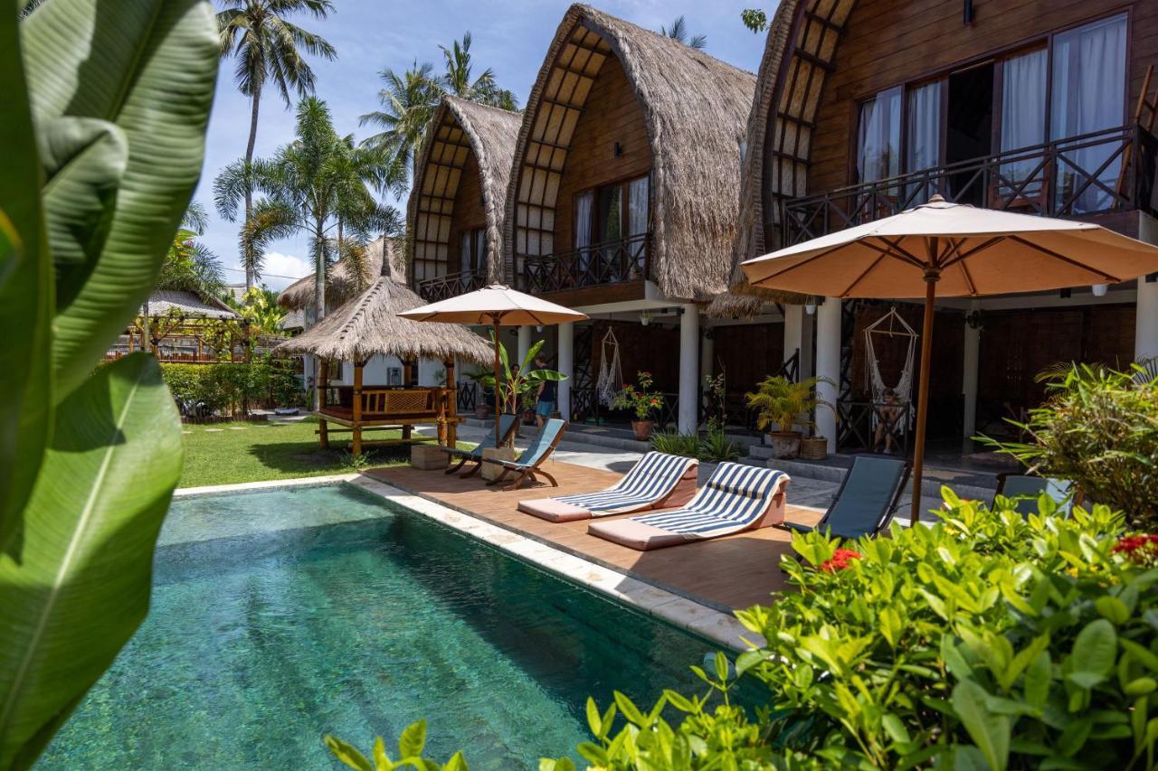 Hotel Martas Windows Kuta  Exterior foto